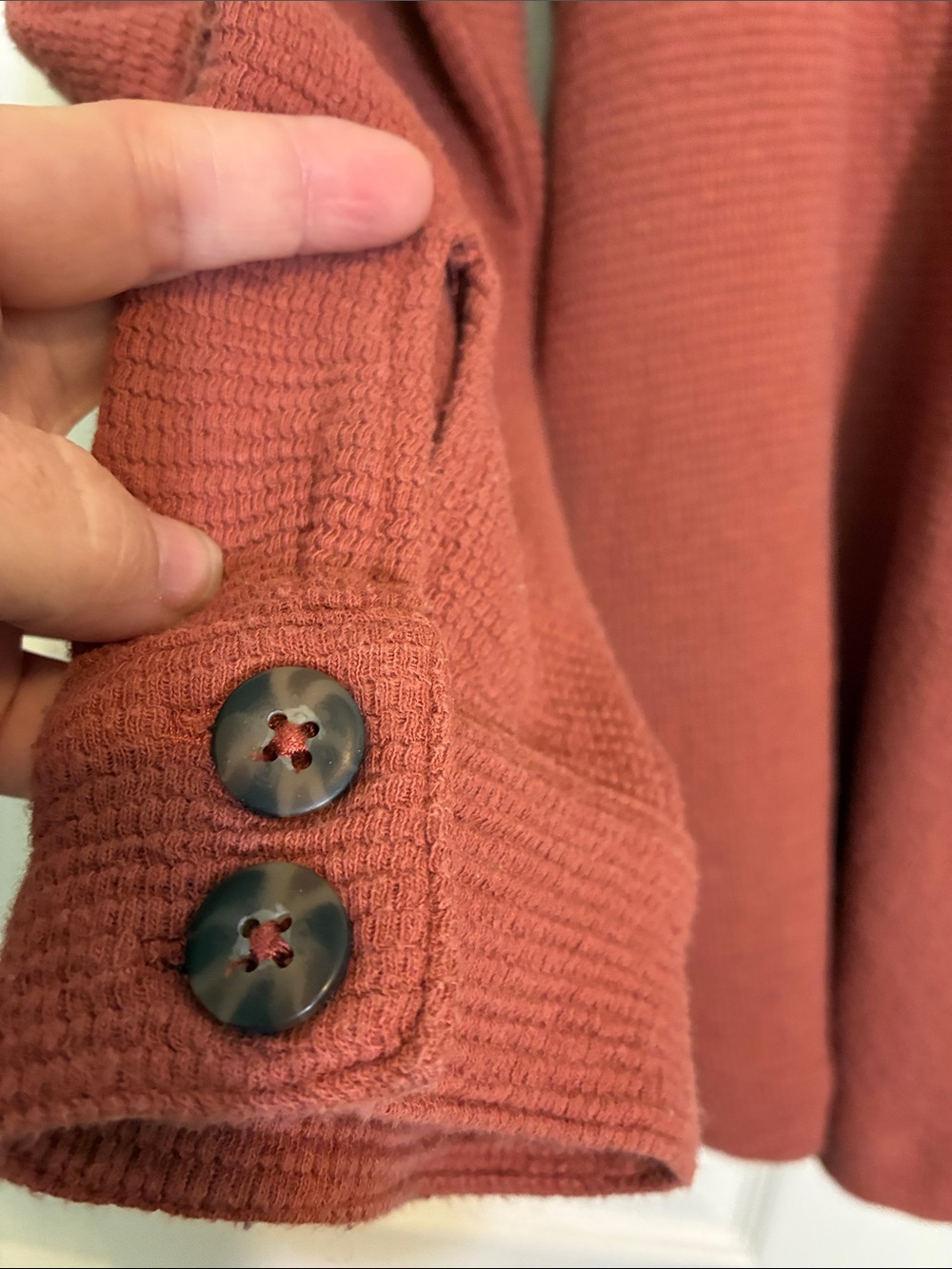 Women’s Madewell Rust Textured Waffle Button-Front Knit Shirt/Jacket - Picture 5 of 8